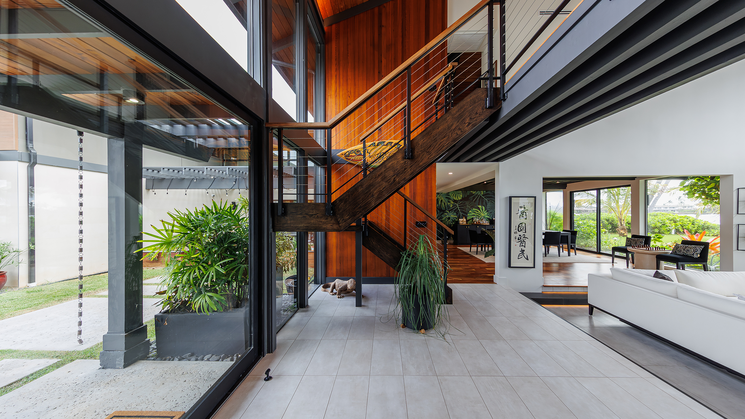 modern tropical 5